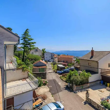 With A - C In 53907 Apartmán