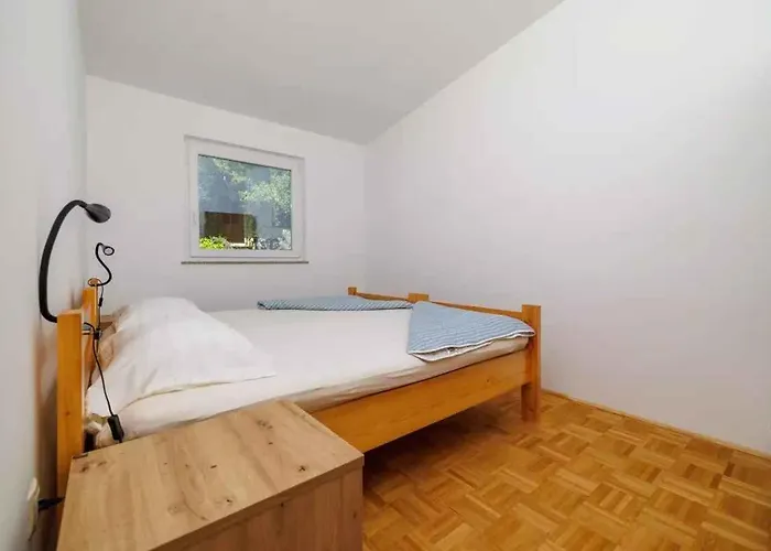Apartmán With A - C In 53907